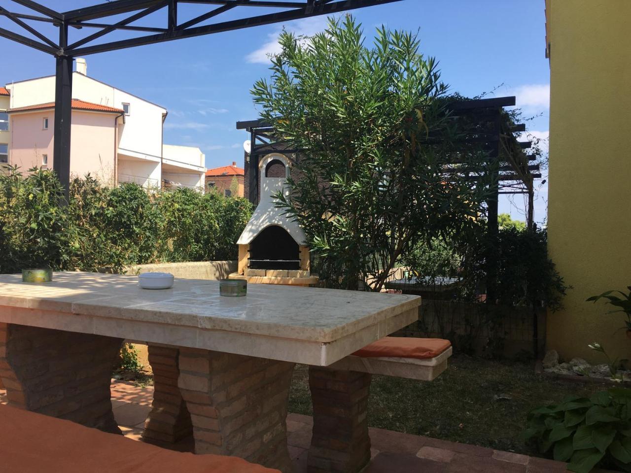 Villa Istriana Liznjan Bagian luar foto